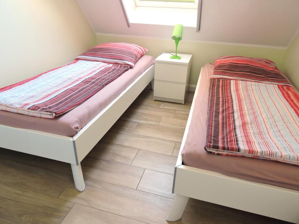 Neue Reihe 28 - Wohnung Wolke 7 Zingst Buitenkant foto